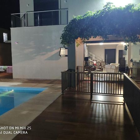 Casa Moderna No Centro Proxima A Atracoes Turisticas Βίλα Φοζ ντο Ιγκουασού Εξωτερικό φωτογραφία